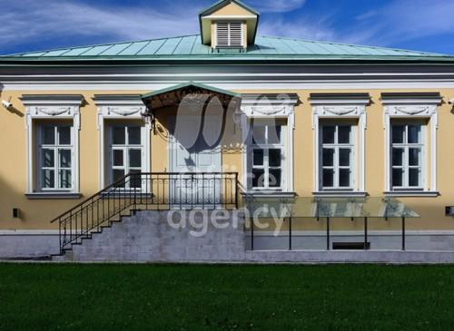 Особняк "Красная Роза (Усадьба Всеволжских)" – фото объекта