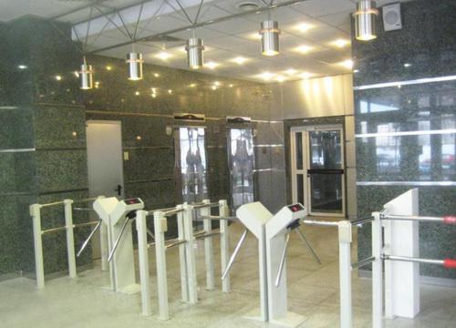 Бизнес-центр "FASHIONHOUSE Лейпциг" (Москва, Академика Варги, 8к1) – фото Бизнес-центр "FASHIONHOUSE Лейпциг" – фото объекта