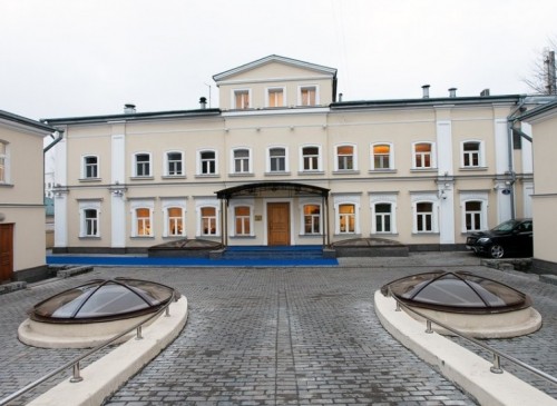 Особняк "Верхняя Радищевская, 3" – фото объекта