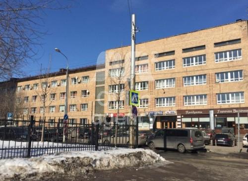 Административное здание "Орджоникидзе 10" – фото объекта